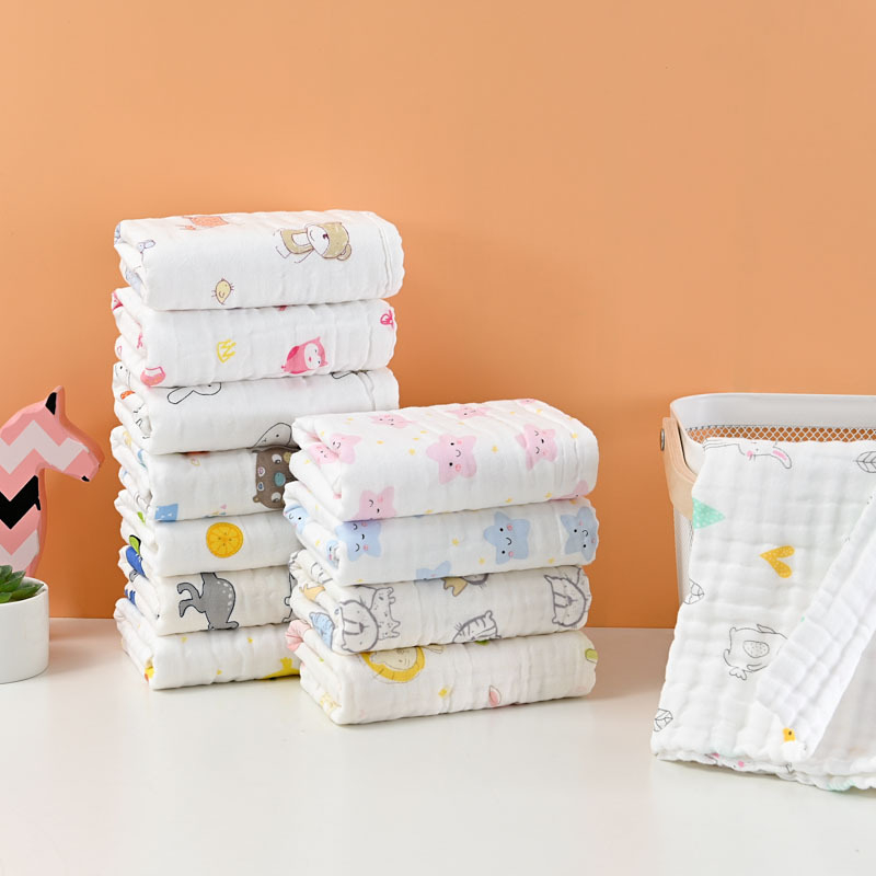 Šesteroslojna gusta pamučna gaze kvadratni ručnik za lice, mekan i upijajući, otisnut; Materijal: 100% pamuk; Pređa: 40; Težina: 50–80 g; Proizvodni proces: otisak; Mogućnost prilagodbe.