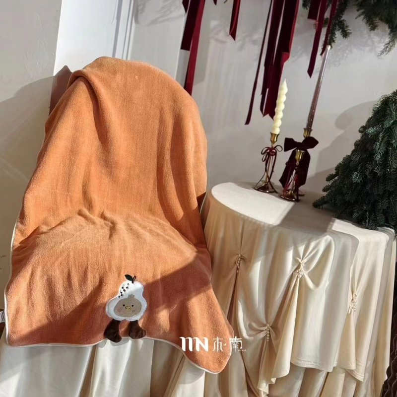 Set ručnika Coral Fleece (ručnik i ručnik za lice) s kapom za tuširanje, 150D vlakna, težina 80–100 g, ušiveno i istaknuto, jednostavno tkanje