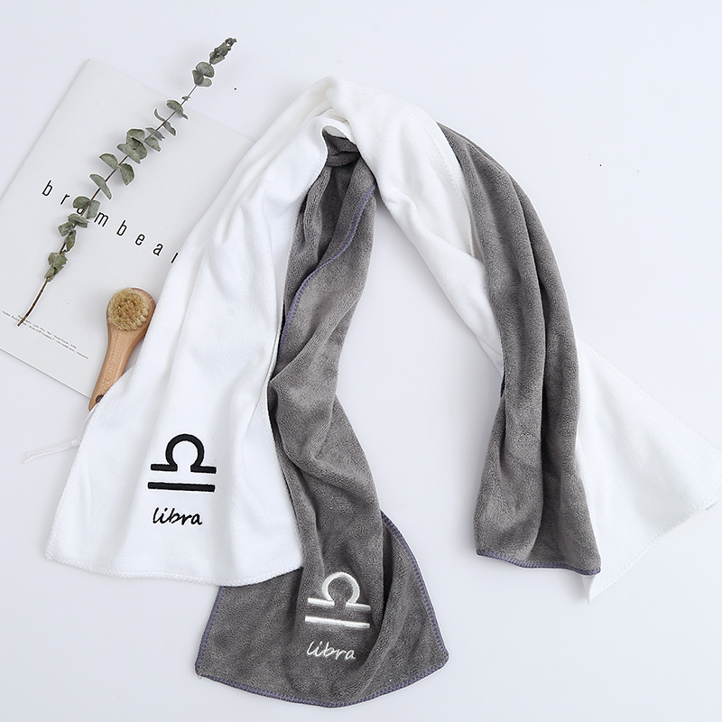 Spordirätik brodeeritud logoga, 130 g, ülimalt peen kiud, kiire kuivatamine, hästi imav, kohandatav