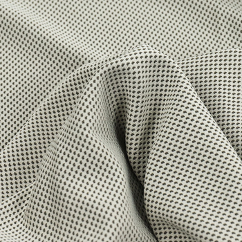 Spordirätik – polüester, 150d keeramata lõng, kaal 160 g, vee imendumine 0–5 s, peamised koostisosad: nailon 55%.