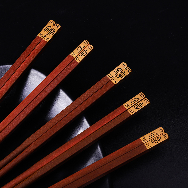 Drveni set štapića, 5 pari u poklon kutiji, sandalwood, otisnuto logo, prilagodljivo