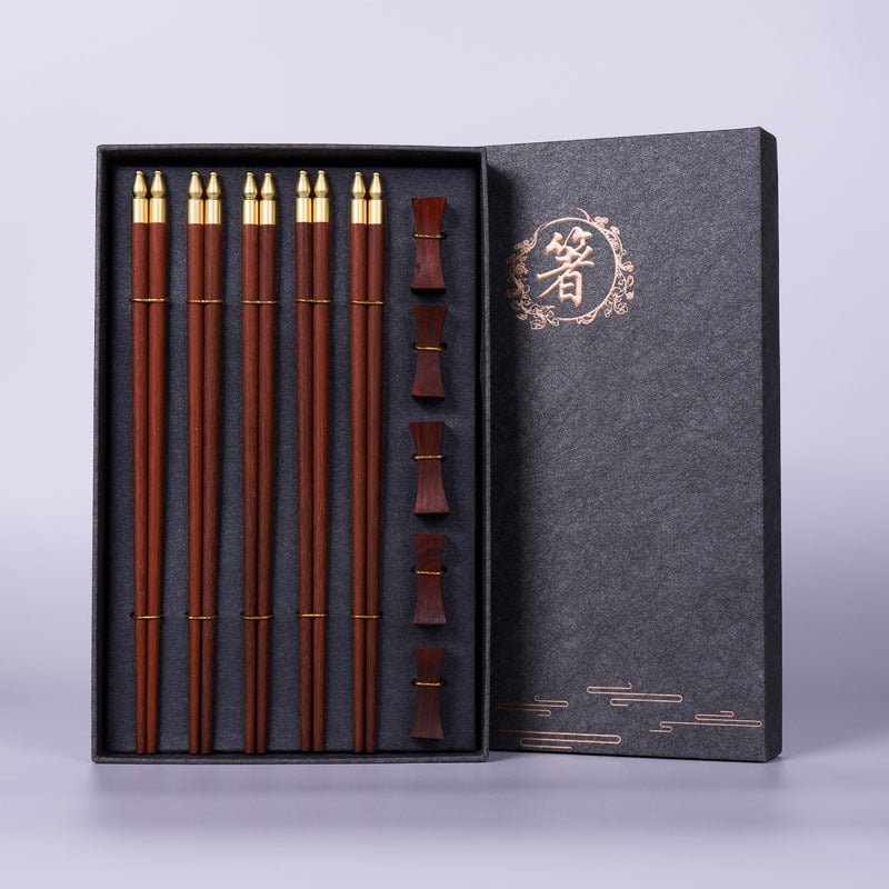 Drveni set štapića, 5 pari u poklon kutiji, sandalwood, otisnuto logo, prilagodljivo