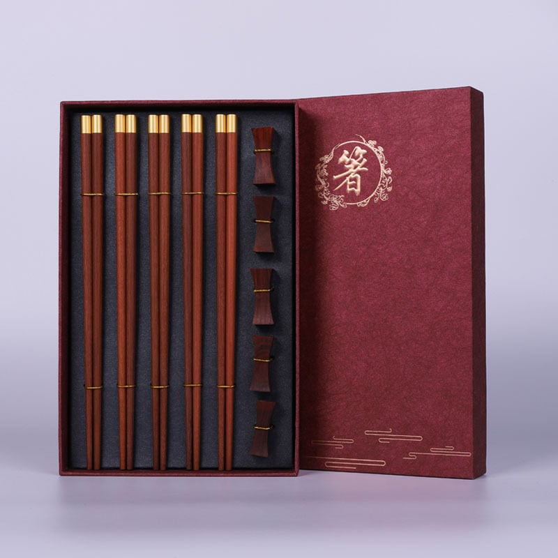 Drveni set štapića, 5 pari u poklon kutiji, sandalwood, otisnuto logo, prilagodljivo
