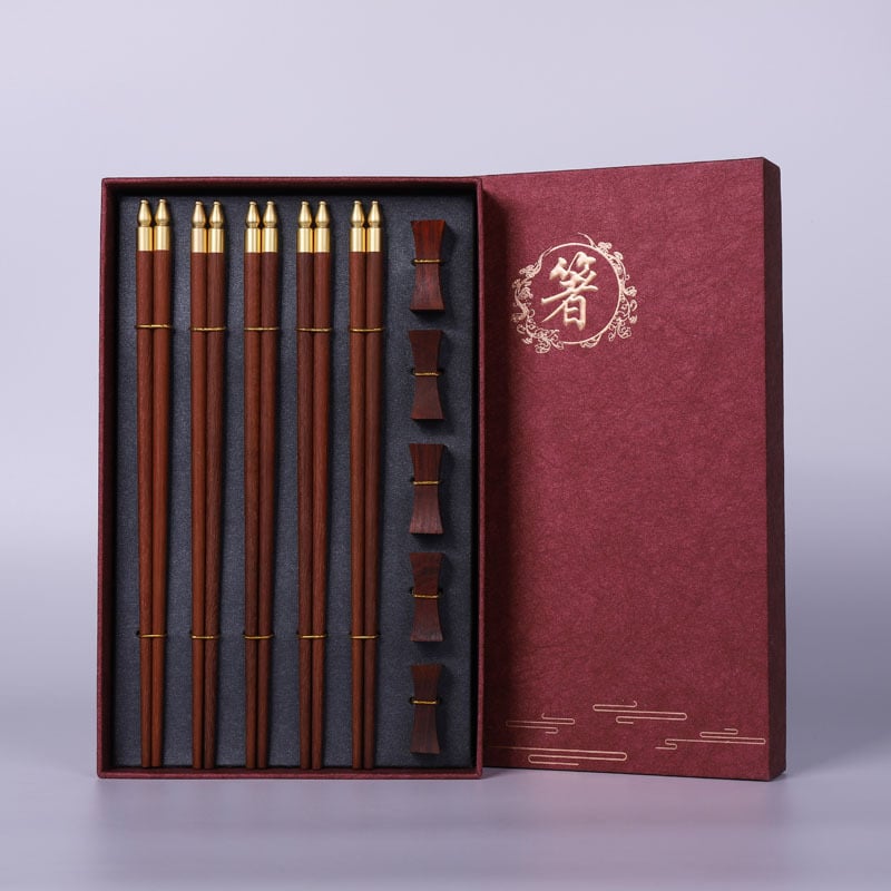 Drveni set štapića, 5 pari u poklon kutiji, sandalwood, otisnuto logo, prilagodljivo