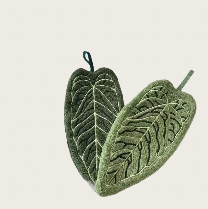 Prosop de mână în formă de frunză, tip agățat, fleece coral, brodat, denier 150, 30–50 g