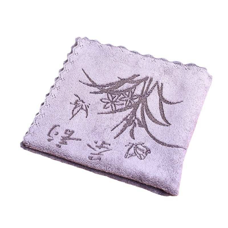 Puuvillane tee-rätik, imav, kvaliteetne, tee laua jaoks.