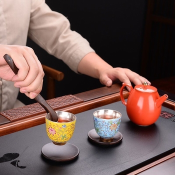 Tea kiegészítő készlet — Ebony tömörfa teklipsz, teáscsésze clip, csúszásmentes csipesz, teáskanál (Anyag: Ebony; Tartalmazza: clip, teáscsésze clip, csipesz, kanál; Bevezetés: 2025 tavasz)