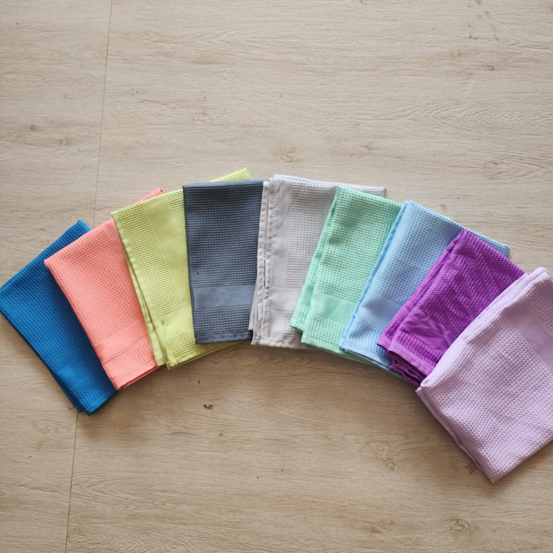 Vafli-kanga köögirätik, 220 g, vee imendumine 11–15 s