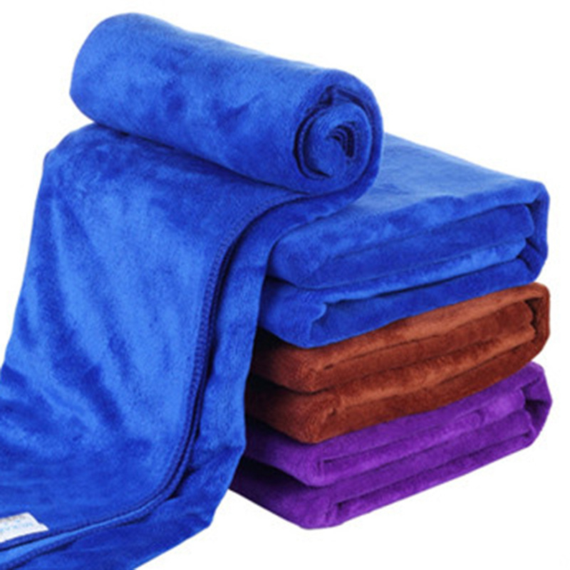 Prosop de spălat auto din microfibră – rezistent la decolorare, nu lasă scame, durabil