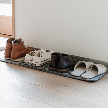 Kurpju žāvēšanas paklājs – poliesteris, svītraini, mūsdienīgs minimālisks stils, drenāža, mašīnajā mazgājamā