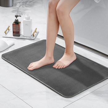 Vannas istabas paklājiņš — anti-slīdošs, mitrumu uzsūcošs, biezināts, ātri žūst (Materiāls: flaneles sūklis; Stils: moderns vienkāršs; Modelis: vienkrāsains; Piemērošana: vannas istaba; Funkcija: mitrumu uzsūkšana)