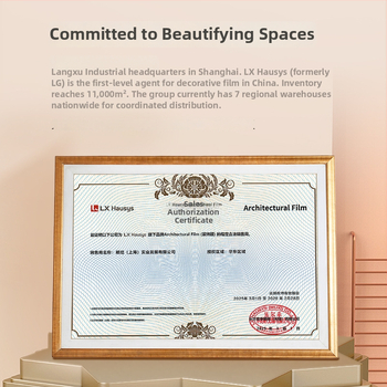 folie PVC cu aspect lemn pentru pereți – LG Hausys, rezistentă la foc, stil modern minimalist, efect decorativ: efecte speciale