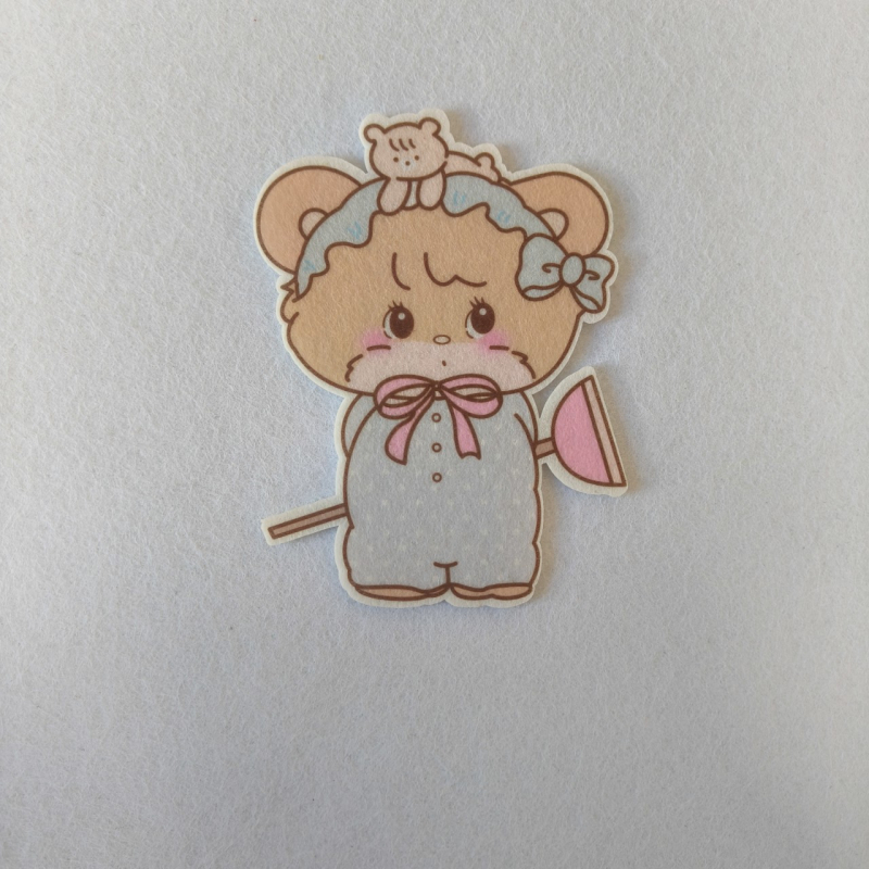 Pašlīmējošs tualetes noformējums ar karikatūras motīvu, atsvaidzinošs aromāts, filca materiāls, karikatūras stils, pielāgošana pieejama