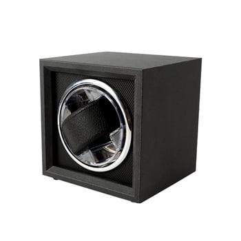 Függőleges automata órafelhúzó fa tokban, matt bőr kivitelezéssel, óra shaker