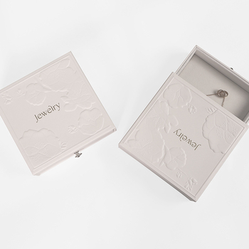 Reliefes mintázatú ékszerdoboz – személyre szabott nyaklánc készlet és ékszertároló, kihúzható ajándékdoboz (Eredet: Foshan; Anyag: papírkarton; Testreszabás: Igen; Márka: Oudian Industrial)