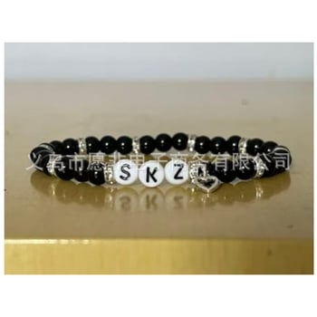 Set brățară cu pandantiv în formă de stea și cercei clip din aliaj, unisex, stil office, lansare iarnă 2024