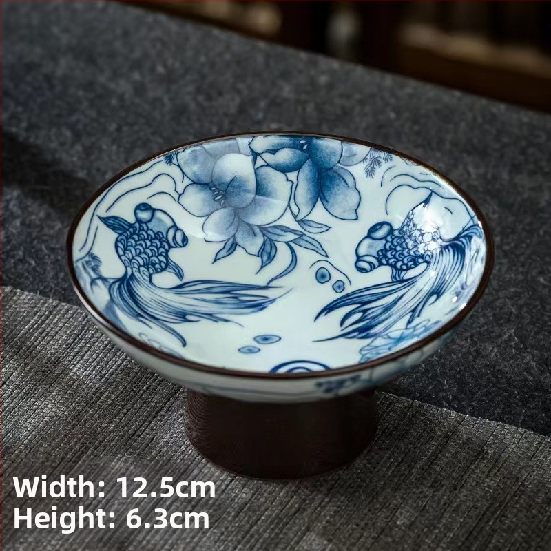 Porcelán gyümölcstál, vintage egyszerű stílus, 2023 szeptemberében bemutatva.