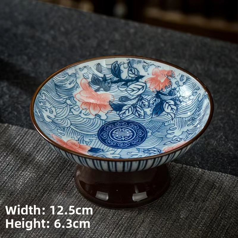 Porcelán gyümölcstál, vintage egyszerű stílus, 2023 szeptemberében bemutatva.