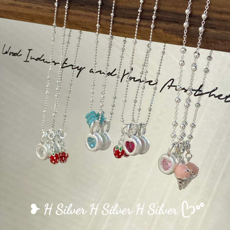 Colier din argint 925, lanț clavicular, pandantiv din argint 925, placare electroplatină, stil lux ușor (Material: argint 925; Pandantiv: argint 925; Lanț: clavicular; Proces: electroplatinare; Stil: lux ușor)