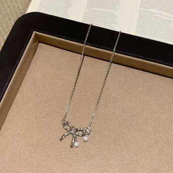 Colier din argint 925 cu design geometric și lanț încrucișat, placare electroplatină, brand Nagi, stil lux lejer