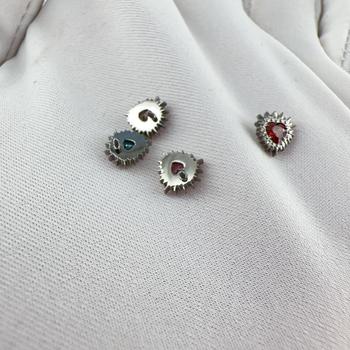 Hui Yiyue Lip Studs – Srdcovitý tvar, Diamantové osadenie, Unisex, Zmiešané materiály
