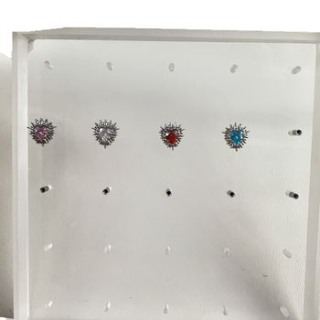 Hui Yiyue Lip Studs – Srdcovitý tvar, Diamantové osadenie, Unisex, Zmiešané materiály