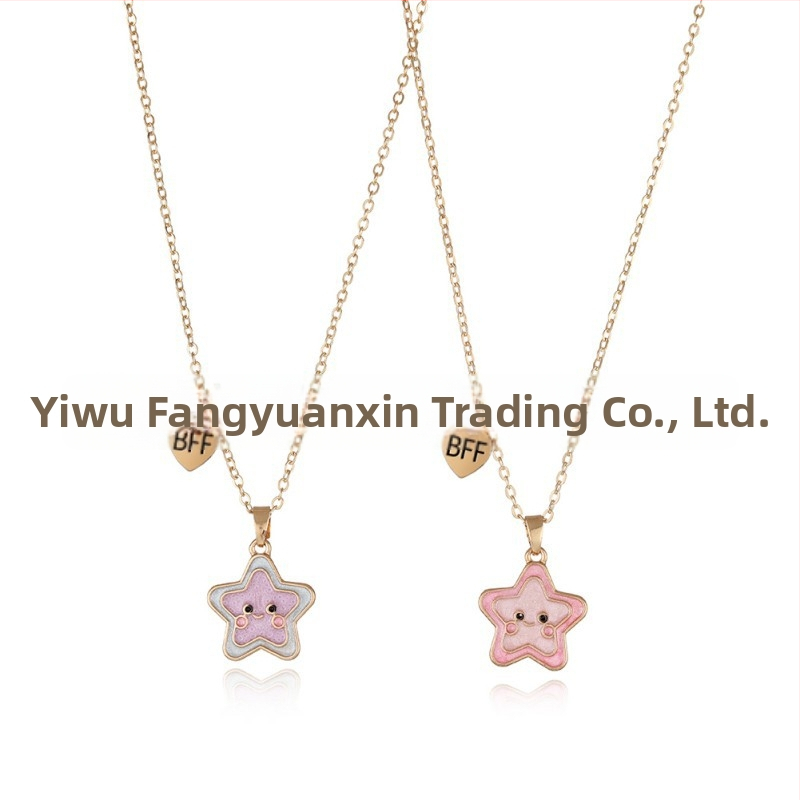 Set detských náhrdelníkov zliatiny s hviezdičkami a príveskami, kreslený štýl, povrch s kvapkou oleja, retiazka tvar postavy