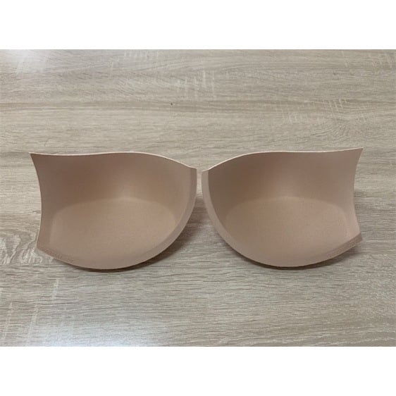 Szivacs melltartó kosár - poliészter, normál vastagság, gyűjtés, nyom nélkül, 2023 őszi megjelenés