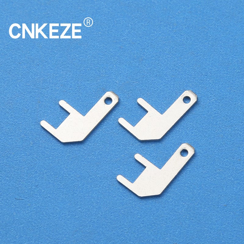 PCB tápellátó csatlakozó, dugaszolható/aljzat, modell 2.8 zászló alakú, sárgaréz ónos bevonattal