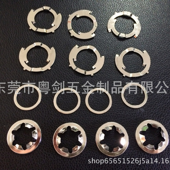 Vadošs kontakta loks elektronikas/bateriju piederumiem, Modelis YJ772 — Materiāli: fosfora bronza, berilija vara BeCu un nerūsējošā tērauda štancētas daļas — Zīmols Guangdong Sword