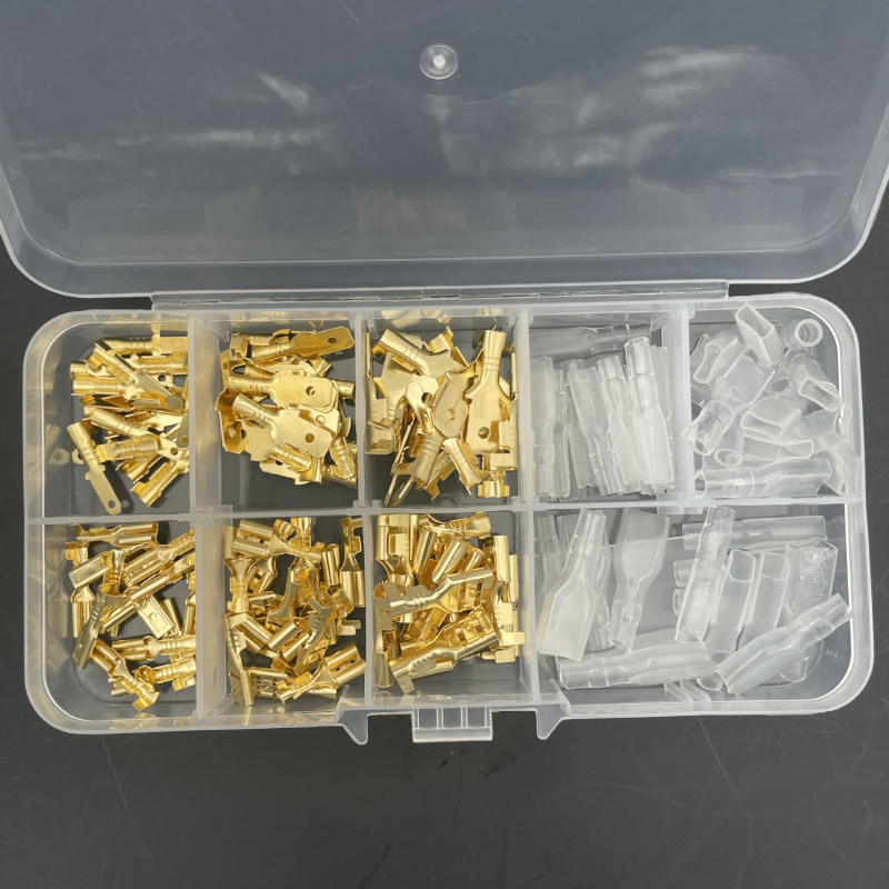 Set od 135 krimp terminal blokova s muškima i ženskim plug-in kontaktima (6.3/4.8/2.8 mm)