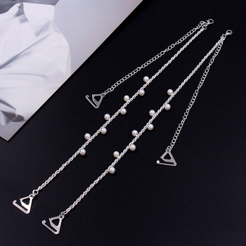 Nematomi pečių dirželiai liemenėlėms su metalinėmis perlomis – Medžiaga: metalas; Išleidimo į rinką laikas: 2023 m. pavasaris; Funkcija: Dekoracija