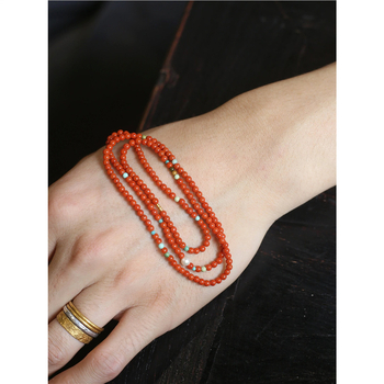 Гривна от агат — ръчна изработка, женски фееричен стил, свеж и сладък, пролет 2025