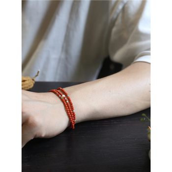 Гривна от агат — ръчна изработка, женски фееричен стил, свеж и сладък, пролет 2025