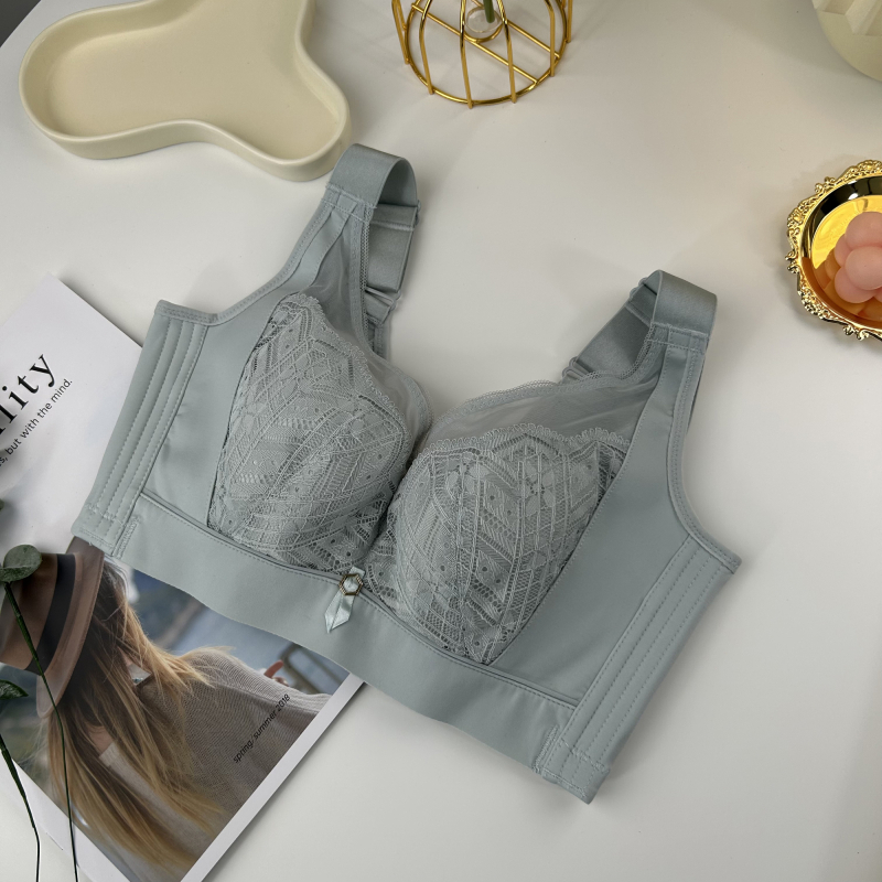 Liemenėlė su minkštu plieno žiedu, ploni puodeliai, pilnas dangos, šoninis krūtinės formavimas ir kūno formavimas, reguliuojamos petnešėlės, užpakalinis penkių eilučių užsegimas