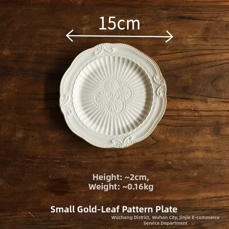 Portselninė lėkštė su krosninės glazūros paviršiumi, dryžių raštas, nėrinių formos, šviesus prabangus retro stilius