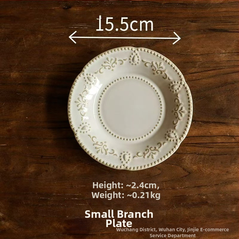 Portselninė lėkštė su krosninės glazūros paviršiumi, dryžių raštas, nėrinių formos, šviesus prabangus retro stilius