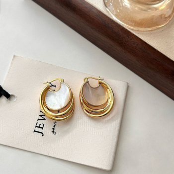 Cercei geometrice din cupru, stil Old Money, motiv Fritillaria, retro literar