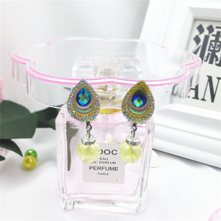 Cercei clip pentru copii din acrilic, cu floare, formă picătură, stil desen animat