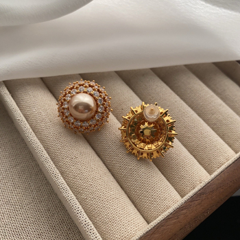 Shutong Naušnice u palacom stilu sa cirkonom, geometrijski oblik, elektroplatirano, 925 srebrni postovi