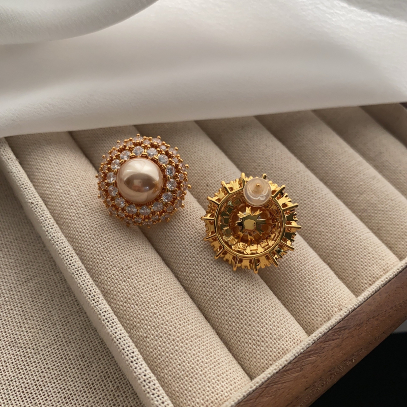 Shutong Naušnice u palacom stilu sa cirkonom, geometrijski oblik, elektroplatirano, 925 srebrni postovi