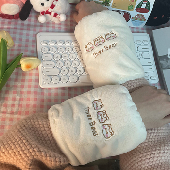 Oversleeve антифоулинг за жени, карикатурен мотив с бродерия, зима/есен