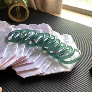 Žad i kalcedon narukvica, ručno izrađena, ledeni tip, etnički stil, geometrijski dizajn