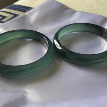 Žad i kalcedon narukvica, ručno izrađena, ledeni tip, etnički stil, geometrijski dizajn