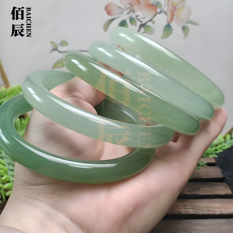 Baichen Aventurín Jade náramok — Materiál: Aventurín; Značka: Baichen; Spracovanie: Leštenie; Pôvod: Henan; Sezóna: Leto 2024