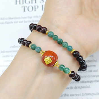 Ručne vyrobený dvojradový náramok z malolistového ružového dreva s jade a achátom – ženský originálny dizajn