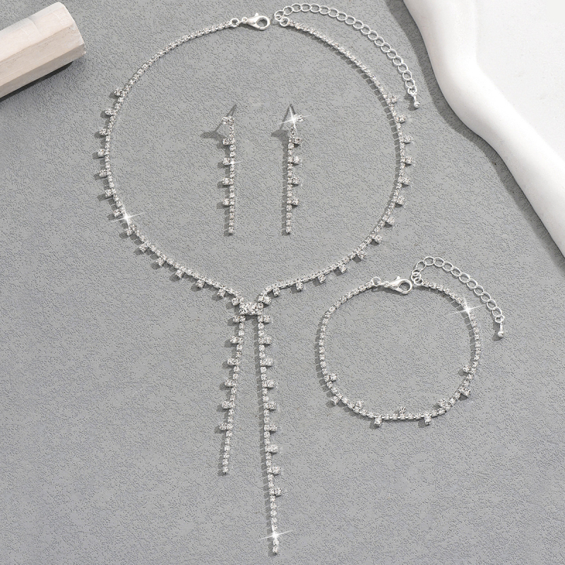 Set de bijuterii pentru femei: colier, cercei și brățară din cupru, placare electroplată, lanț gheare, piatră rhinestone