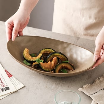 Japonų retro keraminė ovalinė lėkštė, tinkama žuvims, salotoms ir šaltoms patiekalams; mikrobangų krosnelė saugi