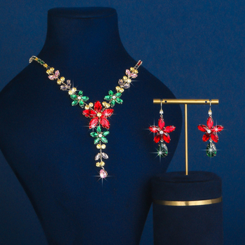 Set de bijuterii: Colier și cercei, aliaj de cupru, zircon, formă geometrică, lanț standard