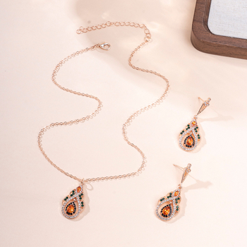 Ékszerkészlet: fülbevaló és nyaklánc bohemikusan retro etnikus stílusban, ötvözet, elektroplakolás, szabályos lánc, medál ötvözetből, 2025 tavasz